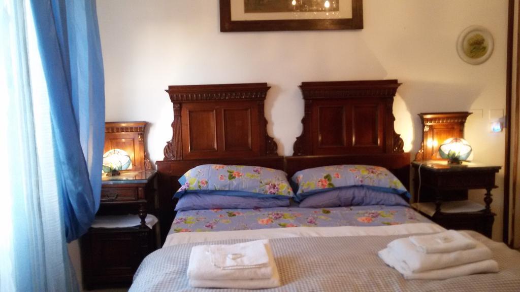 Villa Fiorita Monfalcone Δωμάτιο φωτογραφία